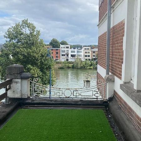 Studio Vue Sur Meuse Namur Exterior foto